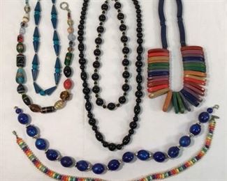 Colorful Necklaces (8Pcs) https://ctbids.com/#!/description/share/329109