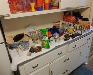 Vintage kitchen items