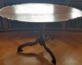 Antique Turtle Back Top Tilt Top Table