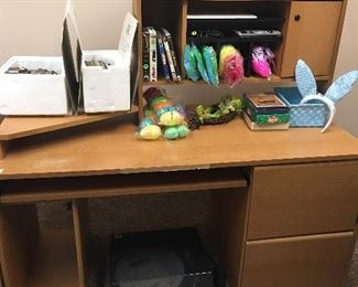 Desk, easter items