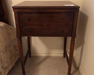 Sewing Machine Cabinet