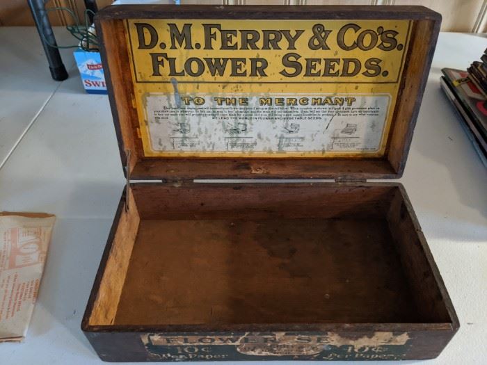 D.M. Ferry & Co. Flower Seeds Counter Box
