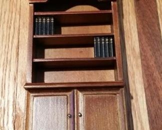 doll house book case