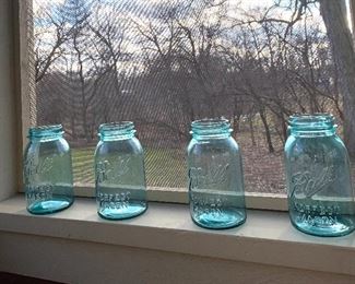 4 of 17 Vtg. blue Ball jars