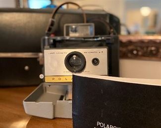 Polaroid Land Camera 215
