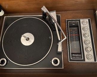 Vintage Admiral Sterophonic record player