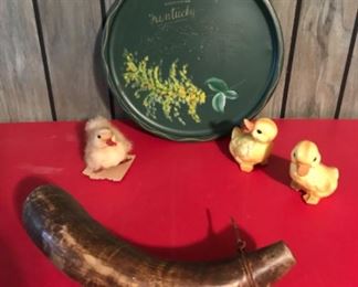 Porcelain ducks, old souvenir Kentucky tray . 