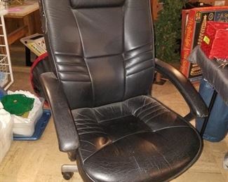 Samsonite leather office chair
