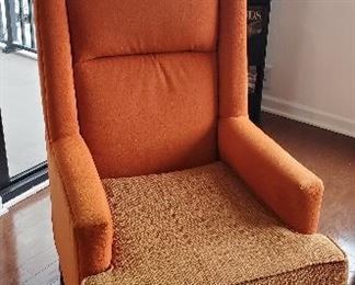 Chair and ottoman from Marriot Hotel Collection. $45.00