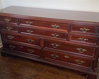Additonal photo of Dresser (10 drawers)