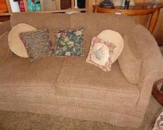 loveseat