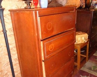 vintage chest of drawers, we have the pulls