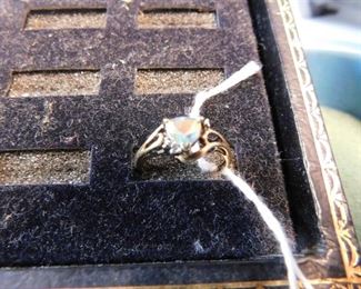 Lot 112. 10K Gold Ring(2 Grams/Size 7.5-8)