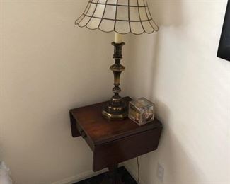 occasional tables, lamps