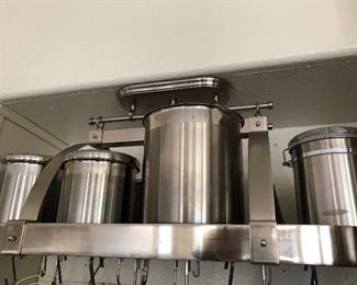 Cannisters
