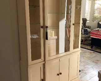 Country Cabinet