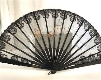 Vintage Victorian Lace Folding Hand Fan
