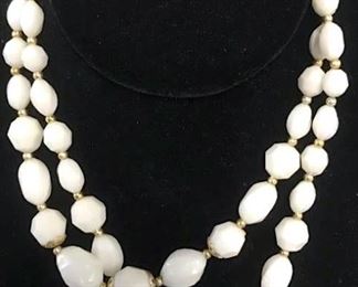 Lot 2 White Beaded Necklaces, Jewelry
