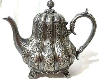 THOMAS OTLEY Silver Plated Tea Pot. ENGLAND
