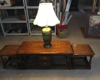 Coffee Table with Two Nesting Tables and Lamp