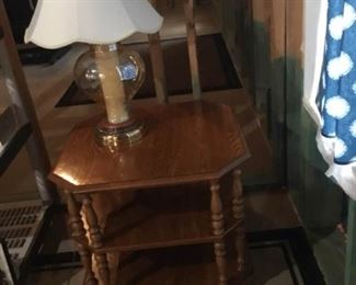 Octagonal Table with Lamp