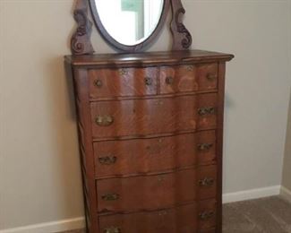 Vintage Chest with Tilting Mirror