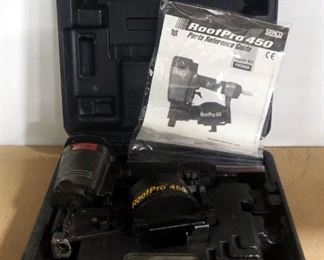 Senco RoofPro 450 Coil Nailer, With Manual, In Hard Case