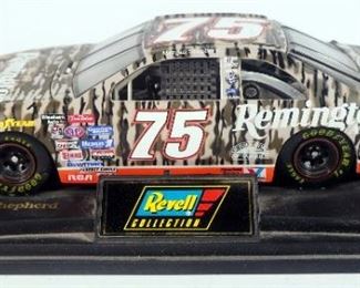 Robby Gordon #40 Coors 1997 Monte Carlo 1:24 Diecast, Kyle Busch #5 CarQuest Chevy Monte Carlo And Morgan Shepherd #75 Remington Ford Thunderbird