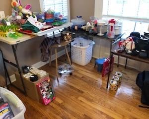 Joliday, phones, iPod, cameras, etc