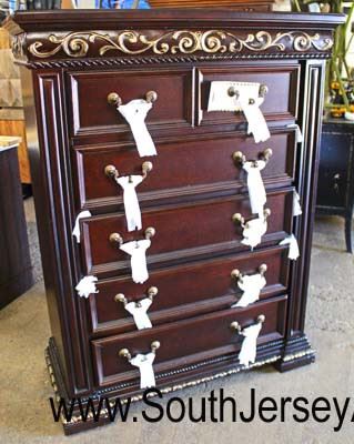  NEW Contemporary Carved Mahogany Finish 6 Drawer High Chest

Auction Estimate $200-$400 – Located Inside 
