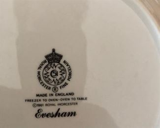 Fine Porcelain China Evesham 