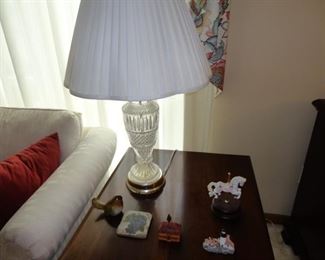 END TABLE CRYSTAL LAMP