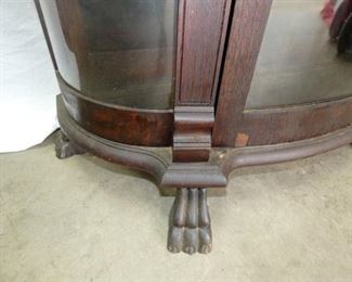 VIEW 3 BOTTOM W/ PAW FEET 