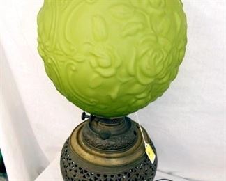 VIEW 2 CLOSEUP W/ GREEN SATIN SHADE 