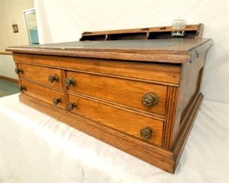 VIEW 2 OAK SPOOL CABINET W/ 4 DRAWERS 