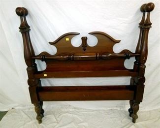 1800'S BROKEN ARCH POSTER BED 