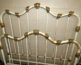 VIEW 2 CLOSEUP W/ GREAT DETAIL 