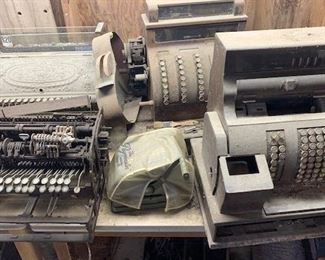 CASH REGISTERS NEEDS WORK 