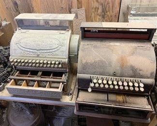 CASH REGISTERS NEEDS WORK 