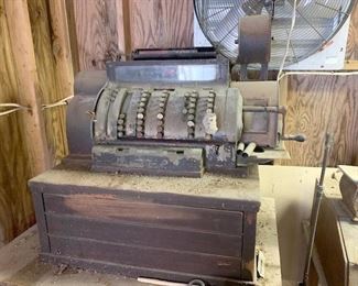 NATIONAL CASH REGISTER W/ 3 DRAWERS 