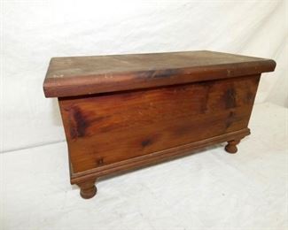 8X14 CEDAR DOCUMENT CHEST 