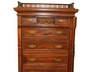 Victorian Sidelock chest of drawers