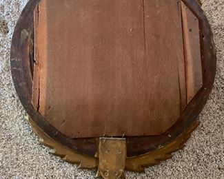#2 Antique Federal Bullseye  Gilt Convex  Mirror	33x21x4in	HxWxD
