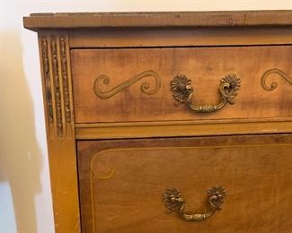 Antique Dresser 6-Drawer 45x38x22in HxWxD