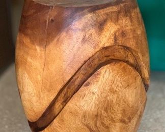 Hand Carved Pedestal Stump	18in H x 10in Diameter at top	
