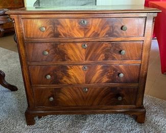 Antique Flamed Mahogany Chest Dresser 4-Drawer	30x33x16in	HxWxD
