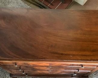 Antique Flamed Mahogany Chest Dresser 4-Drawer	30x33x16in	HxWxD
