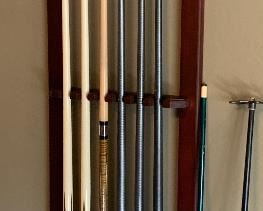 8ft Connelly Billiards Pool Table	31x54x98in	HxWxD
