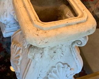 Lg Lidded Vase #1 Concrete