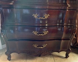 Hickory White Bombe Style dresser 59x41x20in HxWxD